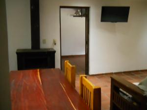 Estilo Campo Casa de 3 ambientes cochera interna