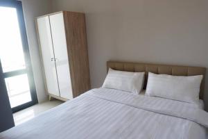 LOVINA 7-AE at One Residence (beside Harris Hotel)