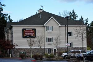 FairBridge Inn & Suites DuPont
