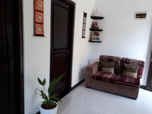 Apna Homestay Apartments