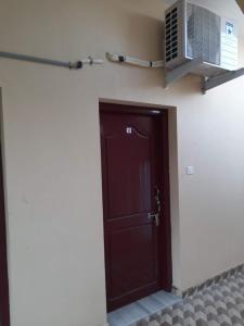 Raghavi Tourist Home