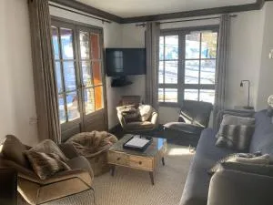 ARC 1950 - APPT 2 CHAMBRES/ 1 COIN NUIT LUXUEUX- SKI AUX PIEDS - 阿克1950