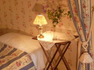 B&B / Chambres d'hotes Bed and Breakfast - Chateau du Vau : photos des chambres