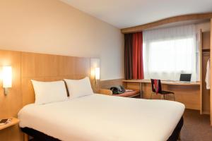 Hotels ibis Strasbourg Centre Petite France : photos des chambres