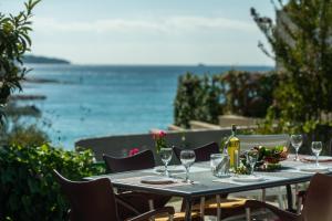 Sahara House Apartments