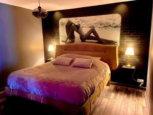 Love hotels Suite avec Jacuzzi et Sauna Privee : photos des chambres