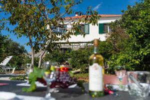 Sahara House Apartments