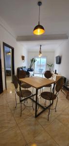 FRESH DESIGNED next to THE SEA -nice area - wifi