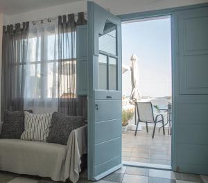 Emily's Suites Milos Greece