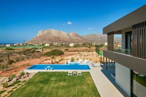 Stavros Villa Sleeps 10 with Pool Air Con and WiFi Chania Greece