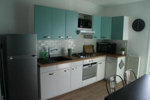 Appartements Appartement avec vue superbe sur la mer : photos des chambres