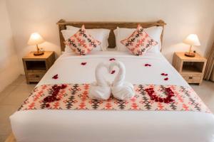 Peaceful Haven 6BR Private Pool Villa in Canggu