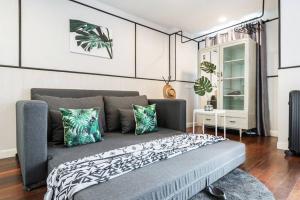 MIQ Asoke202 Pool Villa - Asoke BTS 16 Pax