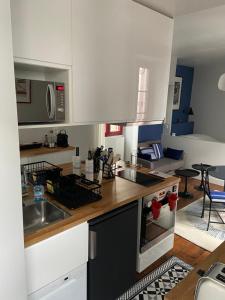 Appartements Magnifique studio plein centre a 50m de la plage : photos des chambres