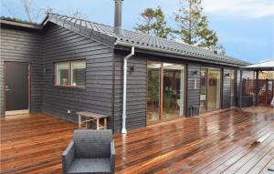 Beautiful Home In Børkop With Wifi