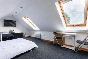 The Garage @ The Old Vicarage