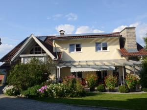 Modern Apartment in Dorn Bavaria with garden