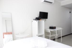 Scenic & Trendy Studio Apartment at Gateway Pasteur By Travelio