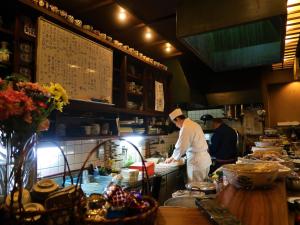 B&B MIKAWA - Kanazawa Fish Harbour