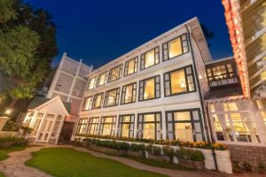 The Elgin, Darjeeling - Heritage Resort & Spa