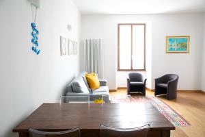 IseoLakeRental - Borgo Lago