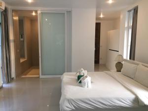 Cousin Resort Koh Kho Khao Beach