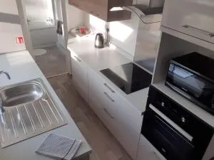 Lime Cottage Short Term Accommodation Digs - Pallion