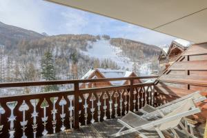 Appartements AMAZING LUXURY FLAT FOOT OF THE PISTE LUC AlPHAND 80M2 : photos des chambres