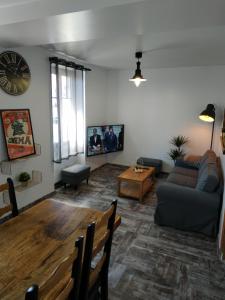 Appartements Labechiloa plage - T4 - 84 m2 - 3 ch - Centre historique : photos des chambres