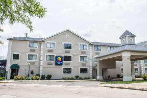 Accommodation in Huron