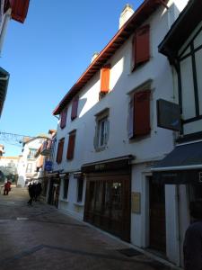 Appartements Labechiloa plage - T4 - 84 m2 - 3 ch - Centre historique : photos des chambres