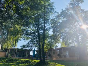 Holiday resort Bela krajina - Glamping and Mobile Homes