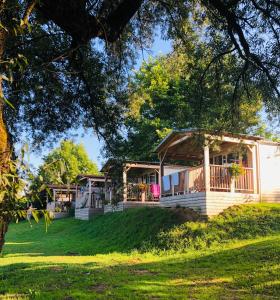 Holiday resort Bela krajina - Glamping and Mobile Homes