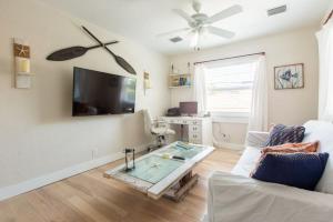 Light and Breezy in SoSo