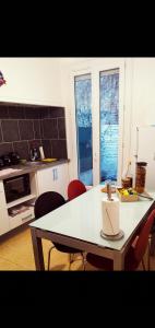 Appartements Dormir a Perpignan centre ville - gare tout a 5 minutes a pied ! : photos des chambres