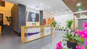 Floral Hotel·Yuexiang Zhouzhuang Yiyou Meisu