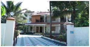 Anand homestay - Kallār