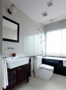 Rongratana Executive Residence