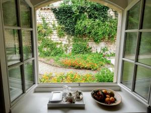 B&B / Chambres d'hotes Le Domaine Des Platanes : Chambre Deluxe Double ou Lits Jumeaux