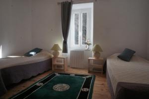 Maisons de vacances Le Pidro - A family house with private stream and woodland : photos des chambres