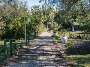 Leeuwenbosch Shearers Lodge - Amakhala Game Reserve