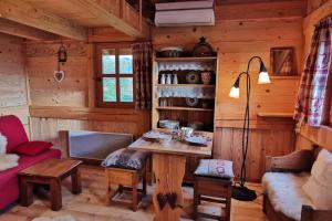 Chalets Au petit chalet avec son SPA - Escapade en amoureux ! : photos des chambres