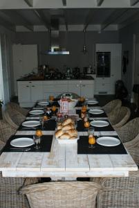 B&B Van Hunebed Naar Jullie Bed