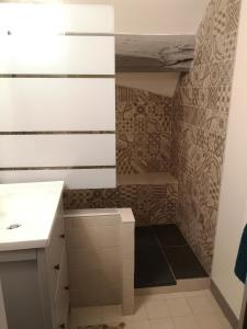 Le Perchoir (Hotel de ville 40m22 1ch 2-4pers )