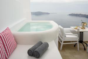 Above Blue Suites Santorini Greece