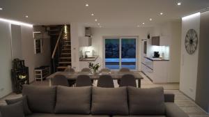 Maifeld Cottage