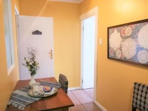 Amzee Bokmakierie Guest House