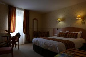 Hotels Logis Le Champalud : photos des chambres