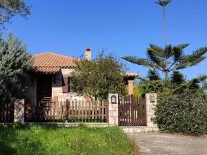 Vozas Villas - Traditional Houses with Great View