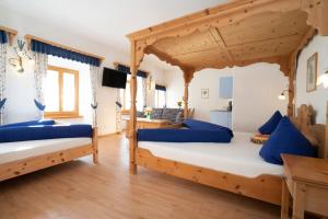 Crusch Alba Studio auf der Strassenseite Sta Maria